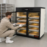 07-lifestyle-tray-inspection